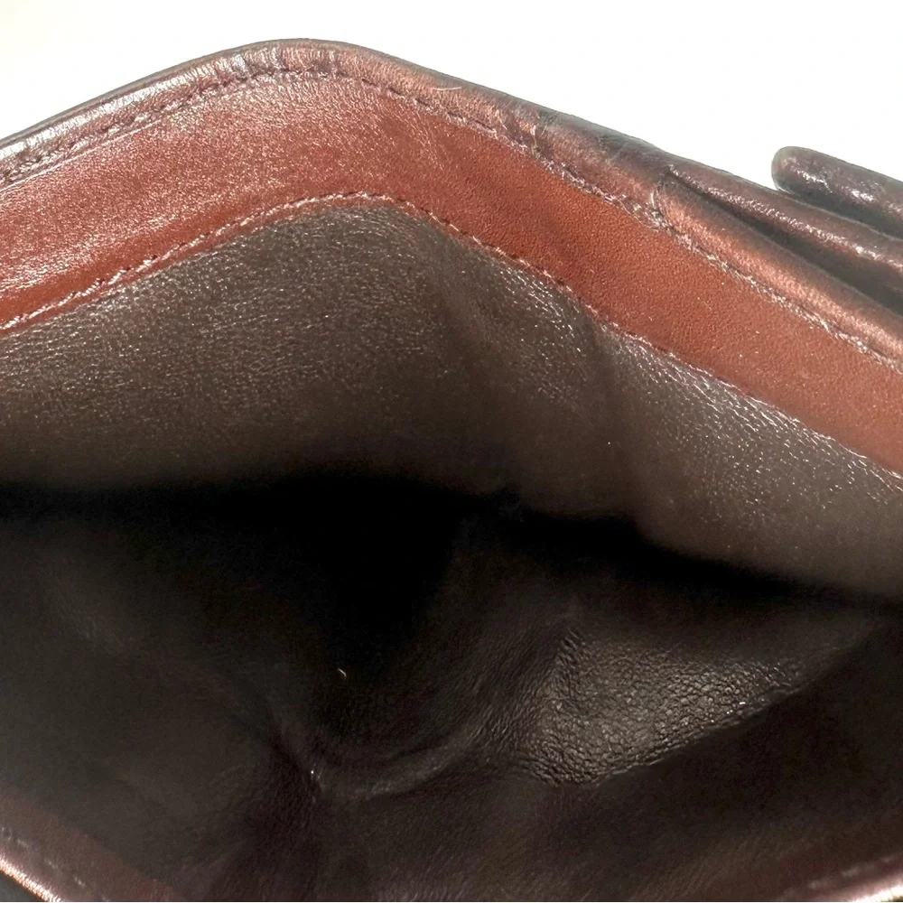 Gucci Brown Guccissima Embossed leather wallet authentic good condition (Guc-2) - Picture 10 of 15